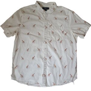 Forever 21 Men’s XL White Giraffe Print Short Sleeve Button Up Shirt
